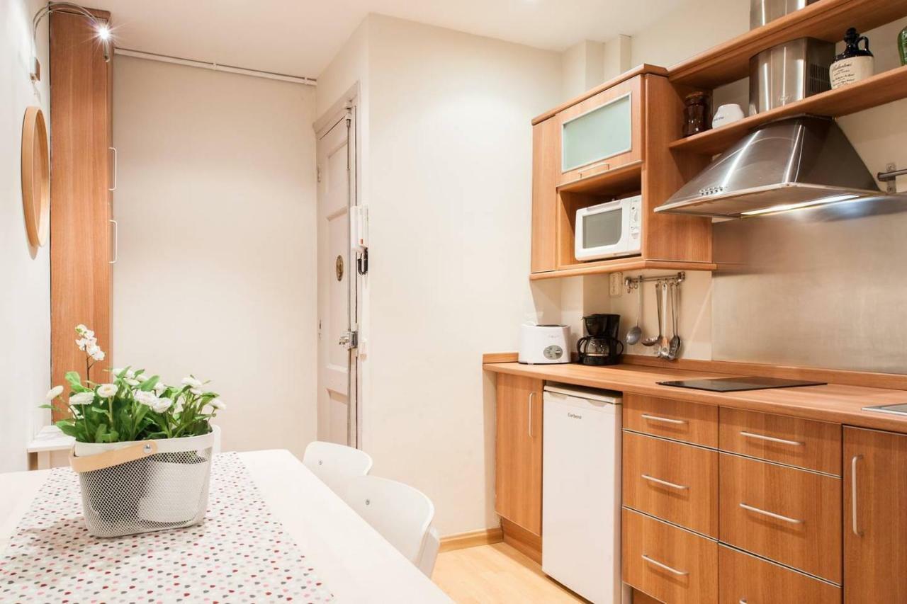 Nice Apartment Near Barcelona Center Exterior photo
