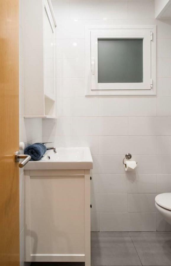 Nice Apartment Near Barcelona Center Exterior photo